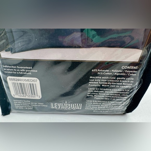 Wonder Skirt Tailored Pillow Sham 20 in X 26 in Blue Bedding Luxury NEW - Picture 4 of 4